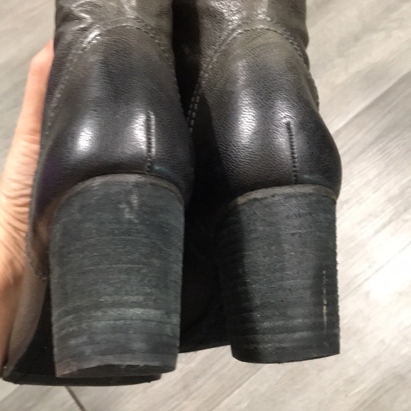 Vince Camuto Gray Burnished Leather Gettila Tall Round Toe Boots size 7.5 - Picture 6 of 8